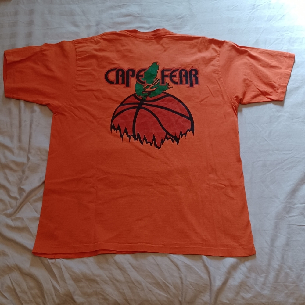 1990s UCCB The Pit Cape Fear Basketball Single Stitch Orange T-Shirt Adult XL